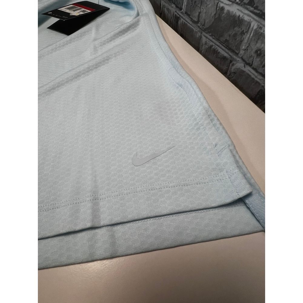 Nike sleeveless shirts - Picture 7 of 9
